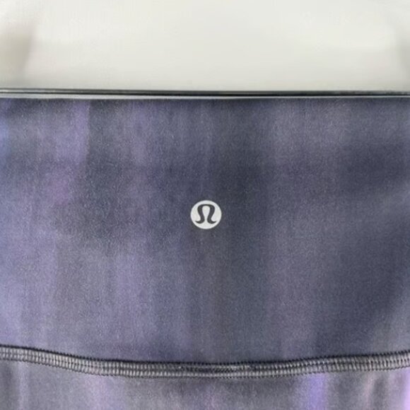 Lululemon In Movement Tight 25 Everlux Sz 4 Spray Dye Lunar Purple Intergalactic - Picture 6 of 8